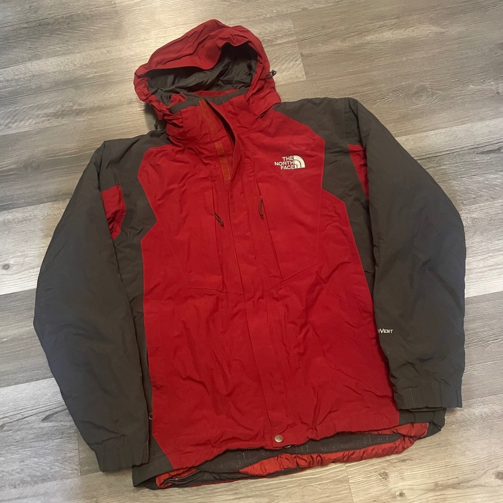 The North Face HyVent Hooded Rain Jacket Mens Large Red Grey Colorblock Shell